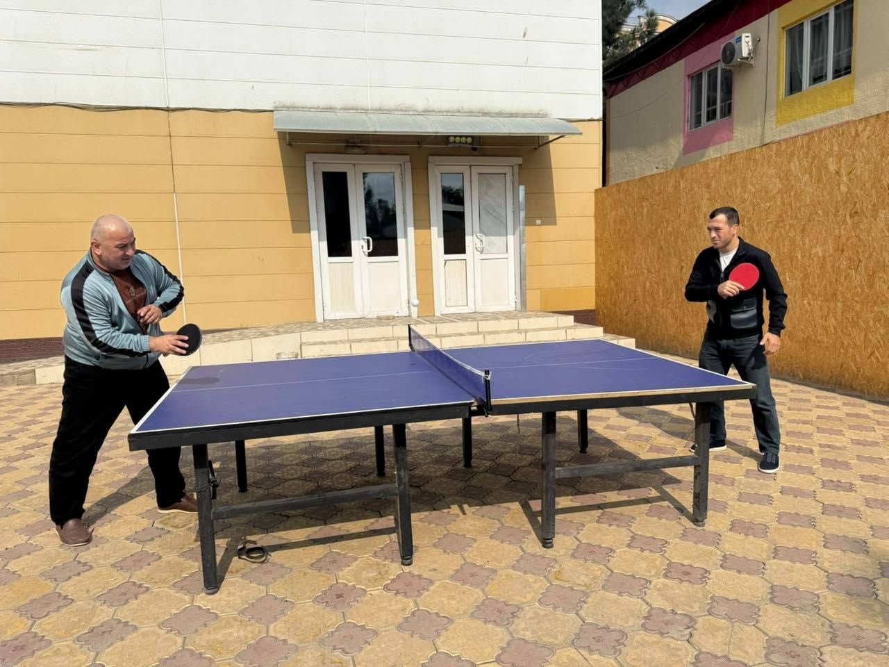 БАРГУЗОРИИ МУСОБИҚАИ ВАРЗИШӢ АЗ РӮЙИ НАМУДИ ТЕННИСИ РӮИ МИЗ БАЙНИ КОРМАНДОНИ ТАШКИЛОТУ МУАССИСАҲОИ НОҲИЯИ ШОҲМАНСУРИ ШАҲРИ ДУШАНБЕ